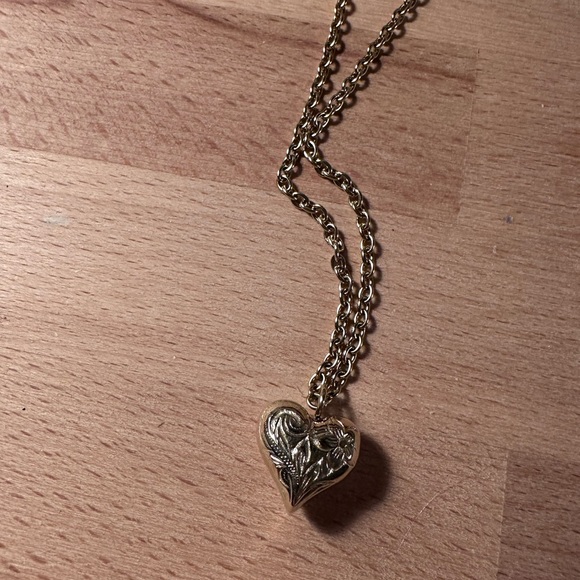 Hey Harper Heart Pendant Necklace - Picture 2 of 4